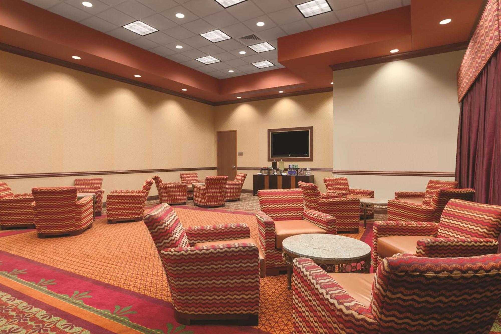 Embassy Suites Omaha- La Vista/ Hotel & Conference Center Zewnętrze zdjęcie