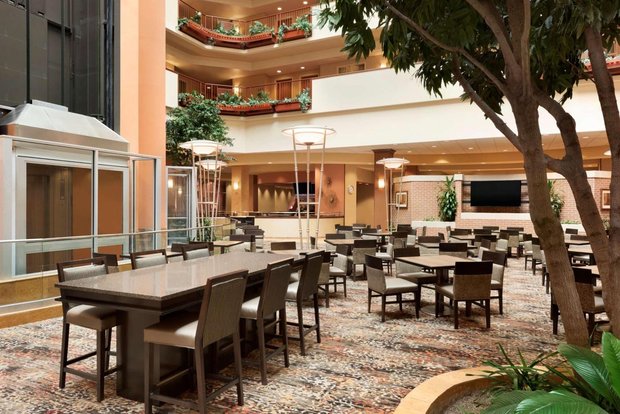 Embassy Suites Omaha- La Vista/ Hotel & Conference Center Zewnętrze zdjęcie