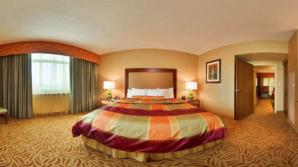 Embassy Suites Omaha- La Vista/ Hotel & Conference Center Zewnętrze zdjęcie